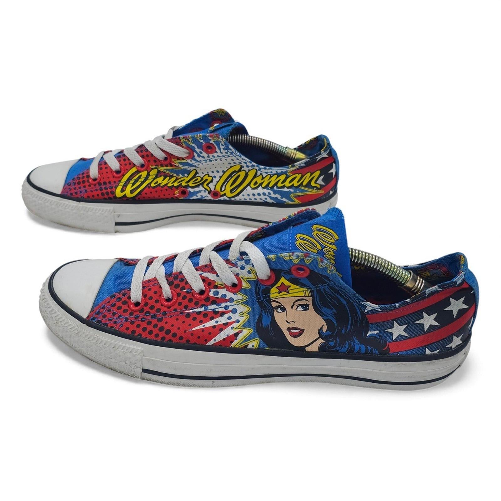 Converse Chuck Taylor All Star Low Top Wonder Woman Comic Print Shoes Womens 10