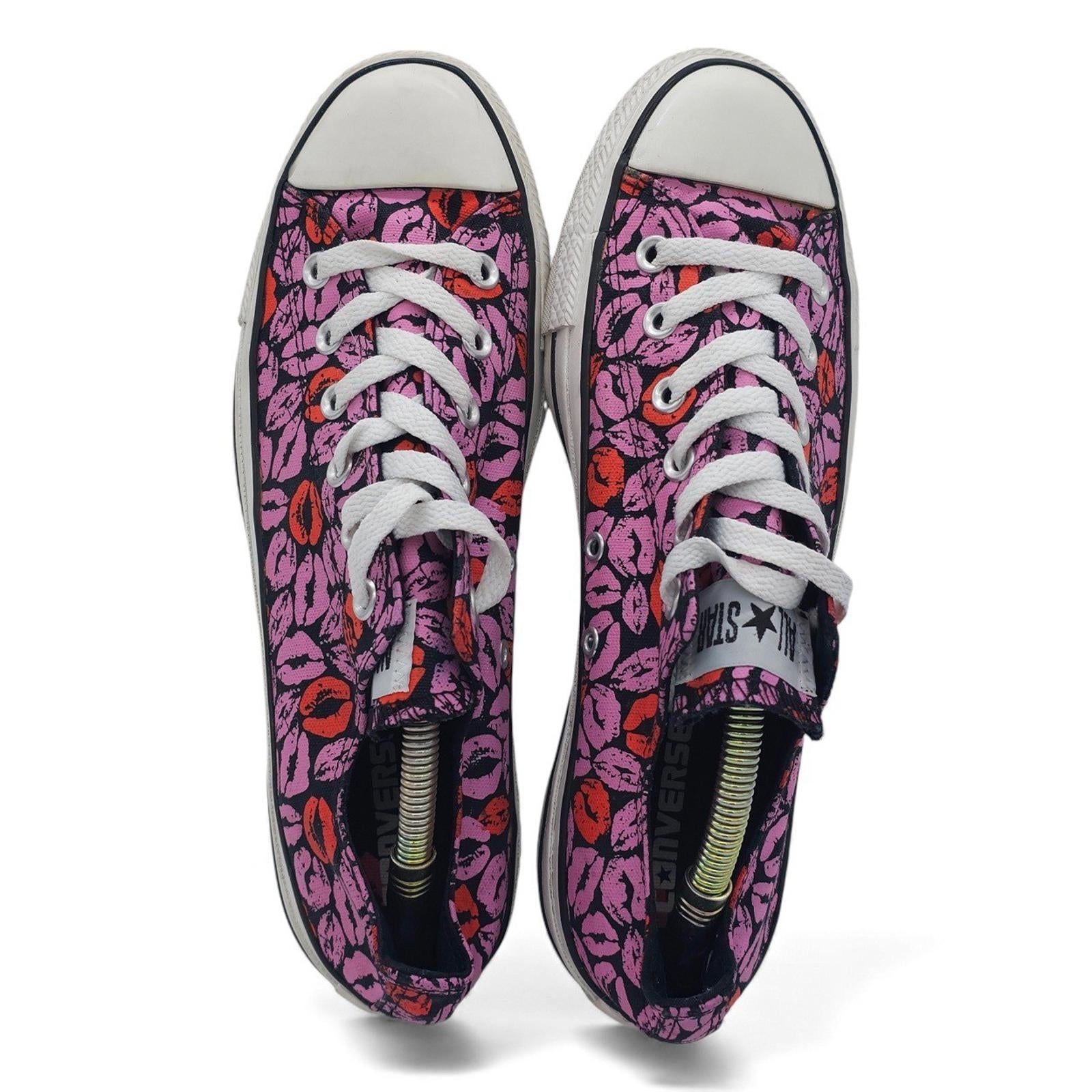 Converse Chuck Taylor All Star Low Top Lip Print Sneakers Women's Size 10