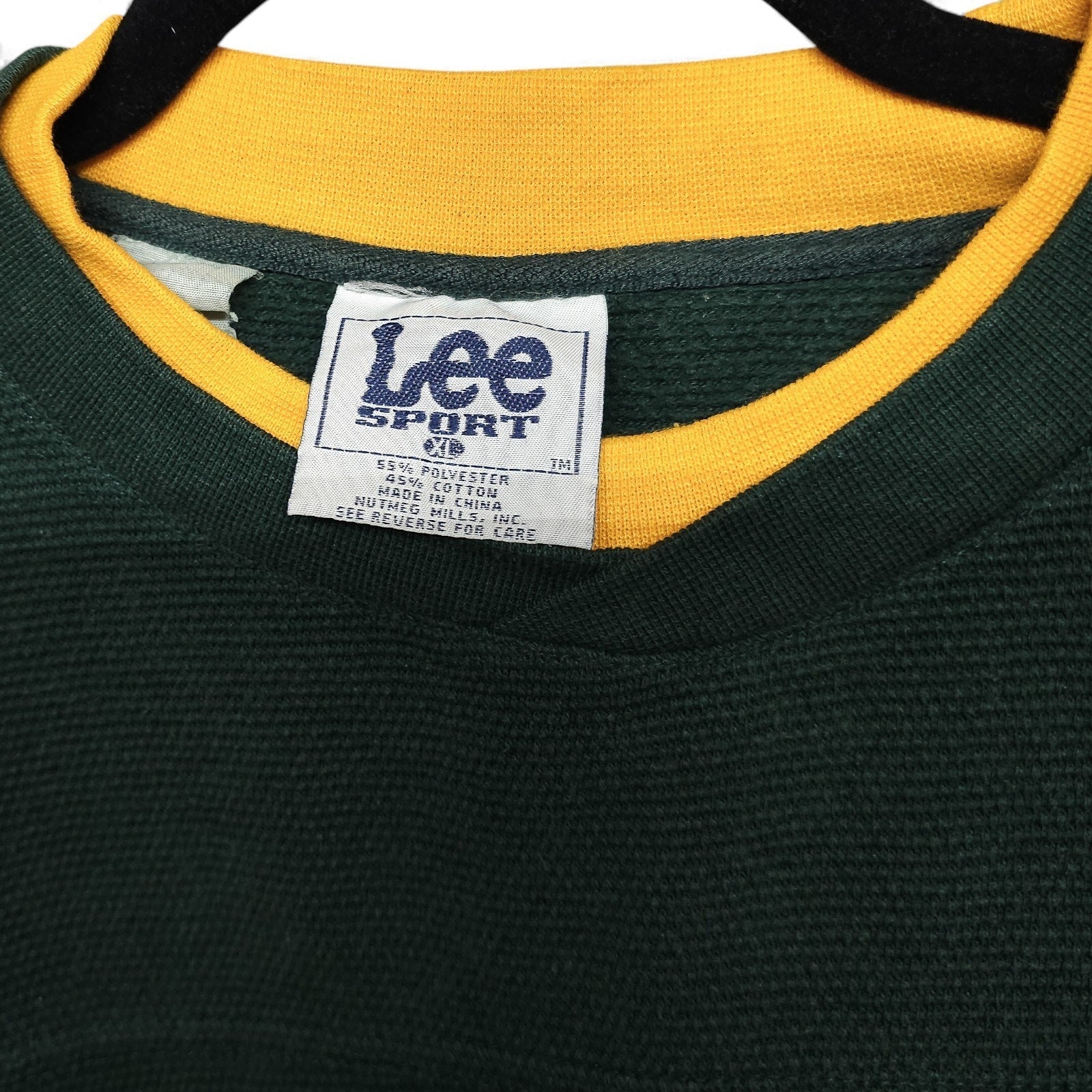 Vintage 90s Team NFL Green Bay Packers Lee Sport Sweatshirt Embroidered Adult L by Lee