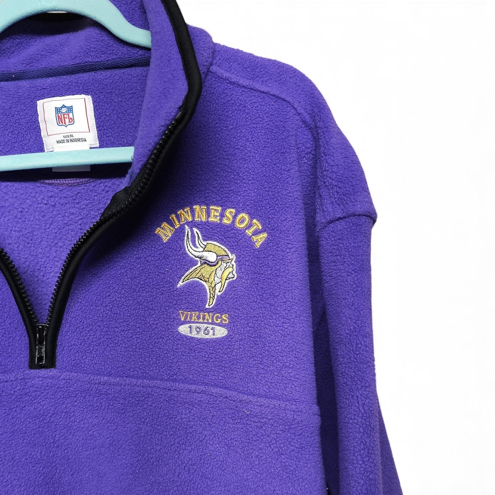 Vintage Minnesota Vikings Purple Embroidered Fleece Quarter Zip Sweatshirt XL by NFL