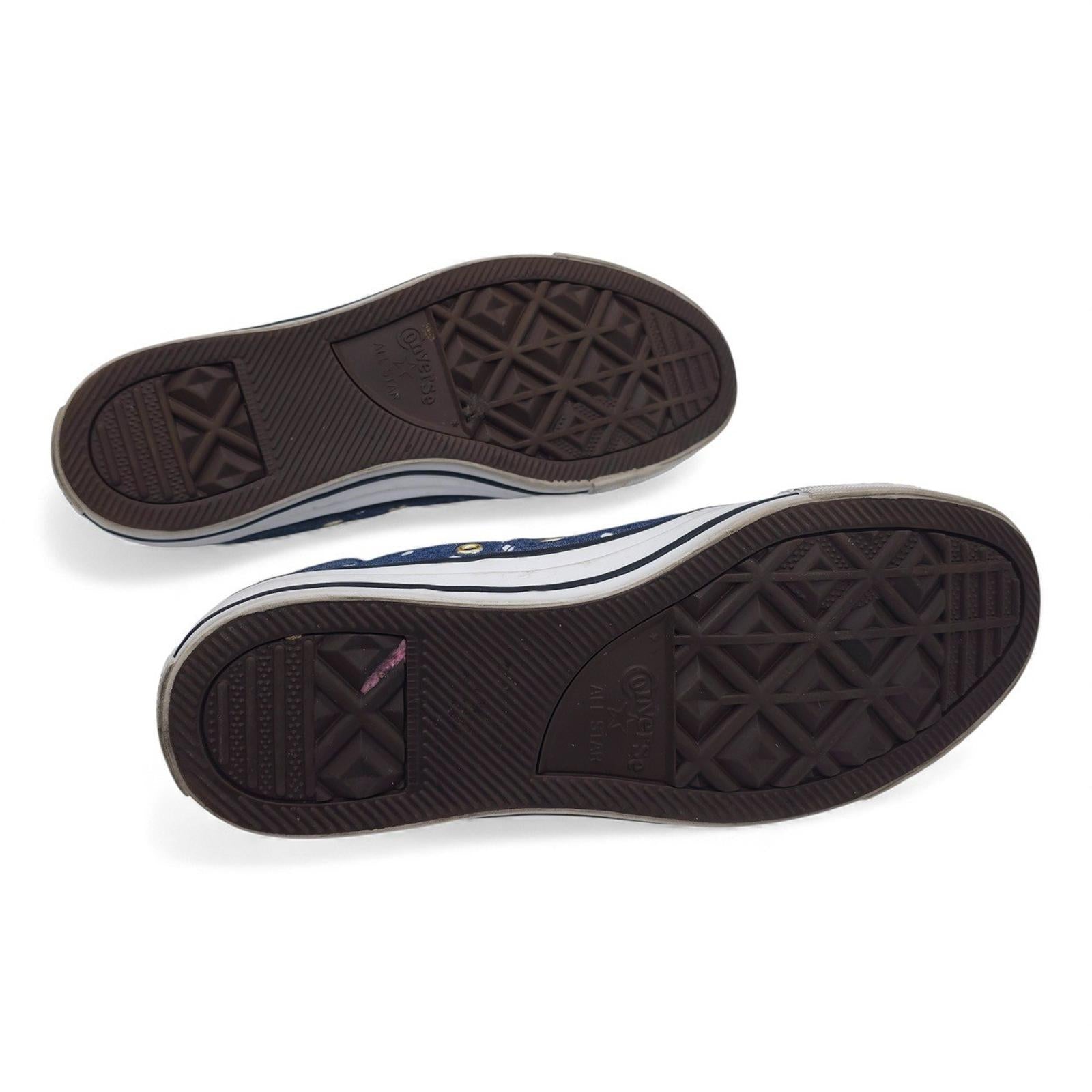 Converse Chuck Taylor All Star Low Top Polka Dot Denim Sneakers Women's Size 10