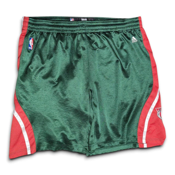 Vintage Y2K Adidas NBA Milwaukee Bucks Basketball Shorts Men's Size 40 Green Red