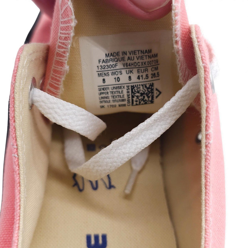 Converse Chuck Taylor All Star Low Top Coral Canvas Sneakers Womens Size 10