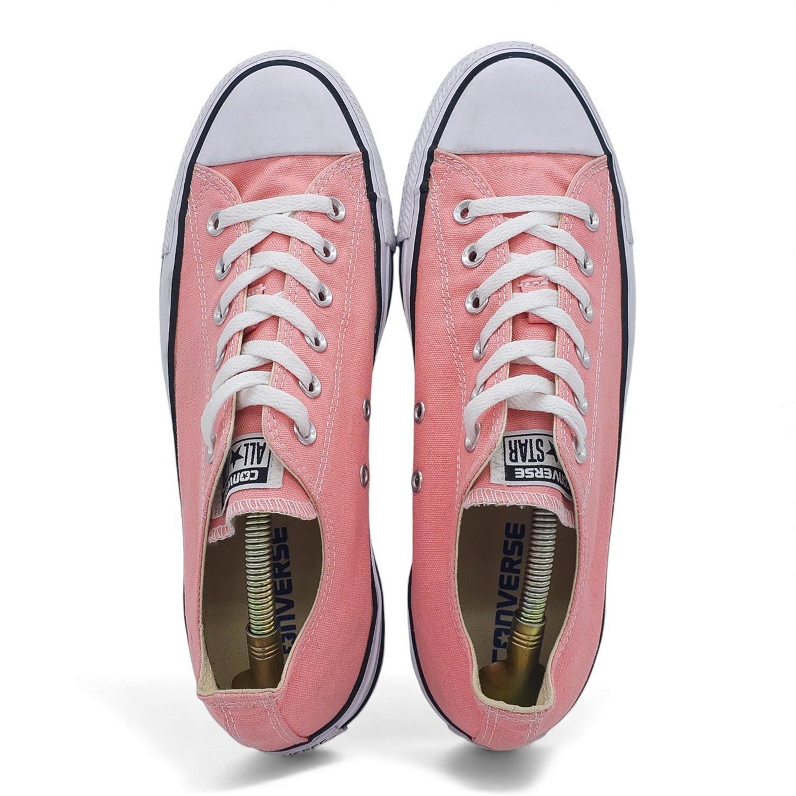 Converse Chuck Taylor All Star Low Top Coral Canvas Sneakers Womens Size 10