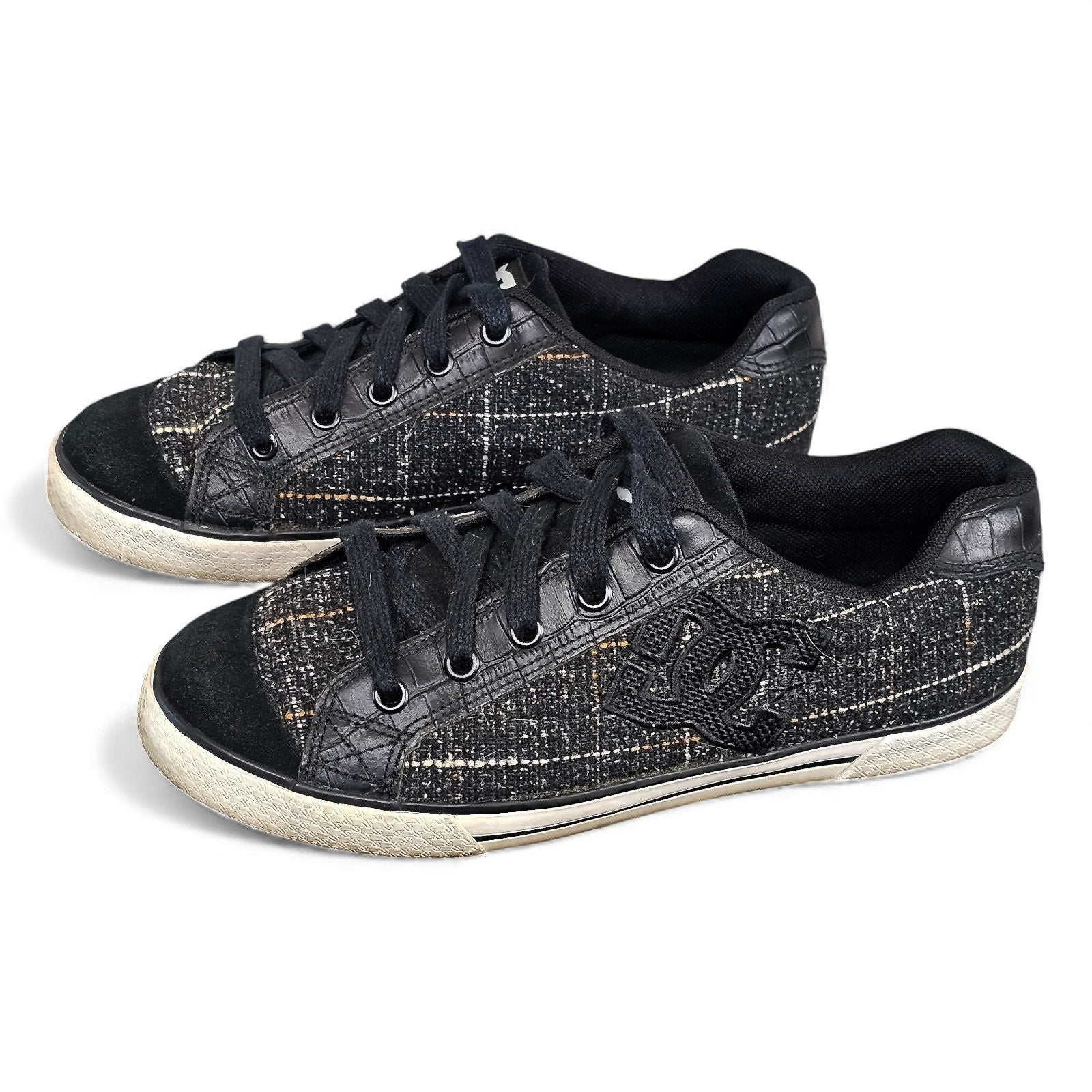 Vintage DC Shoes Low Top Sneakers Blk/Gray Plaid Rare 8.5m/10w by DC Shoes