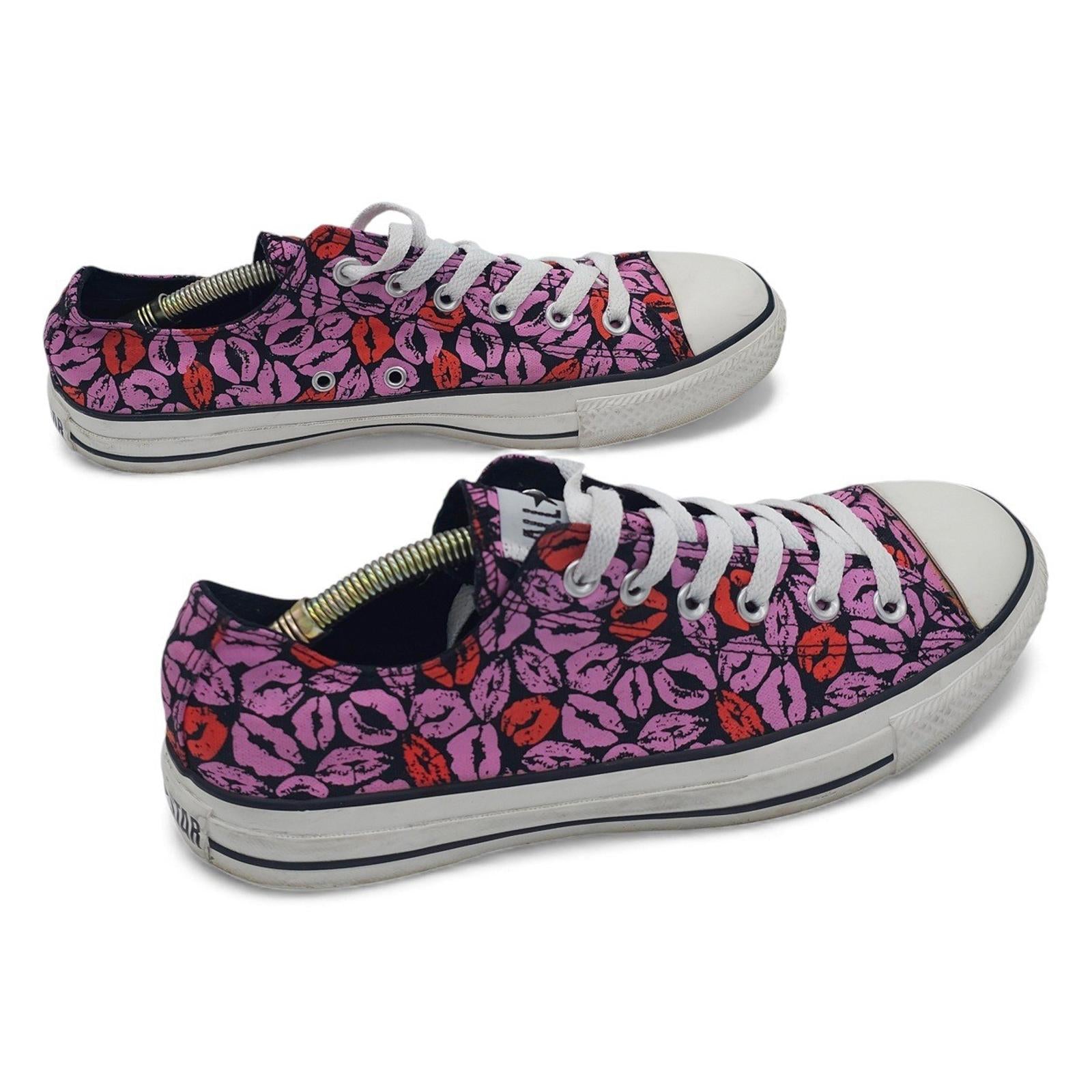 Converse Chuck Taylor All Star Low Top Lip Print Sneakers Women's Size 10