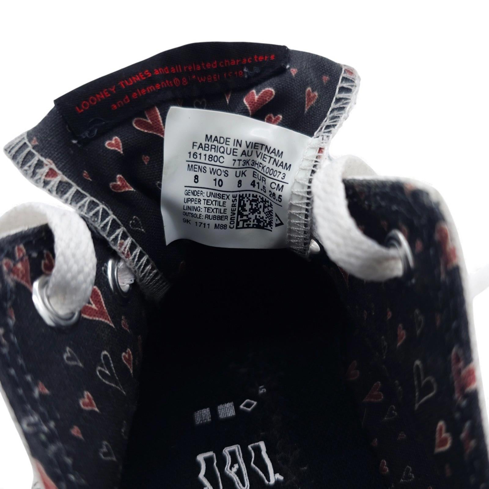 Converse Chuck Taylor All Star Looney Tunes Pepe Le Pew Canvas Sneakers M8 / W10