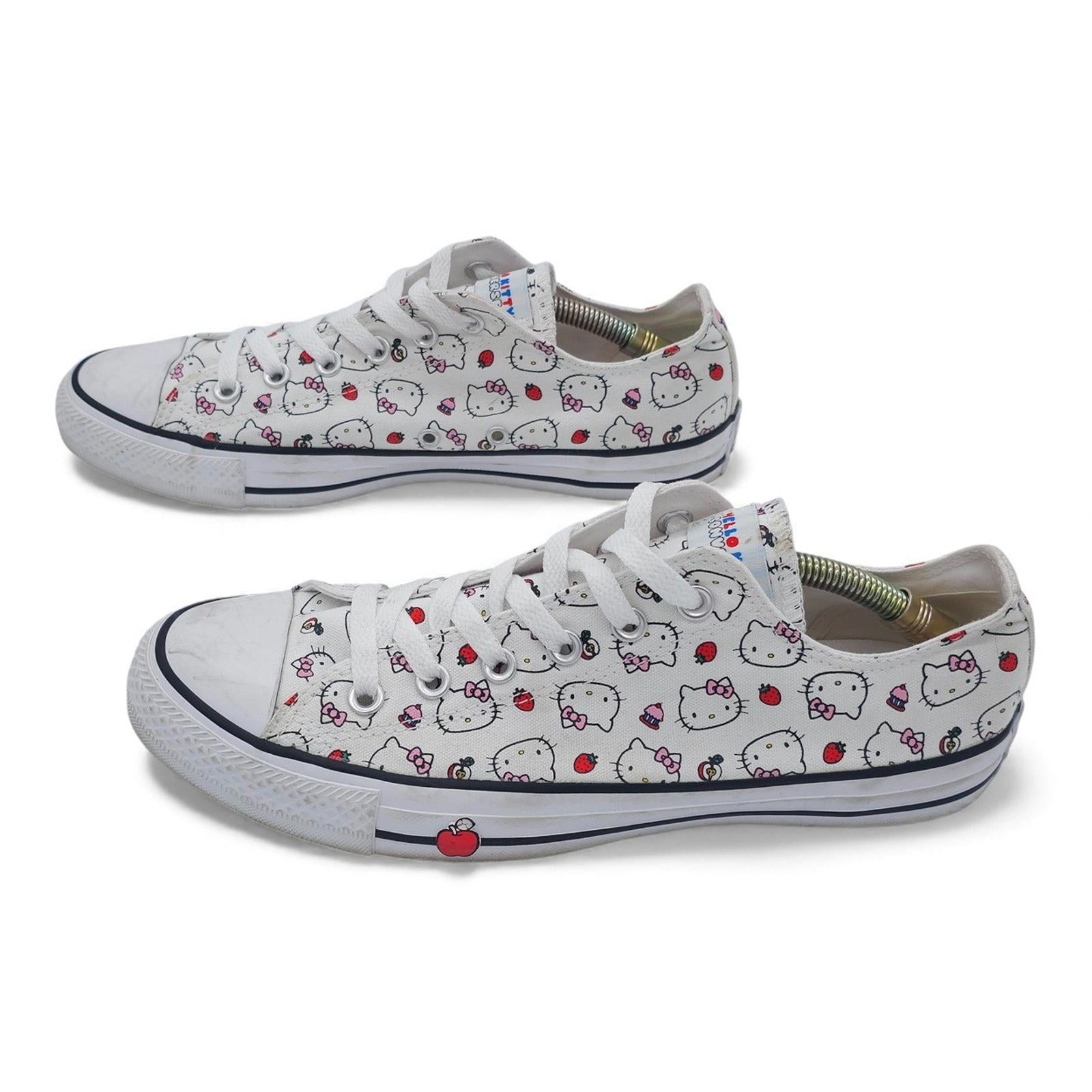 Converse Chuck Taylor All Star Low Top Hello Kitty White Sneakers Womens Size 10
