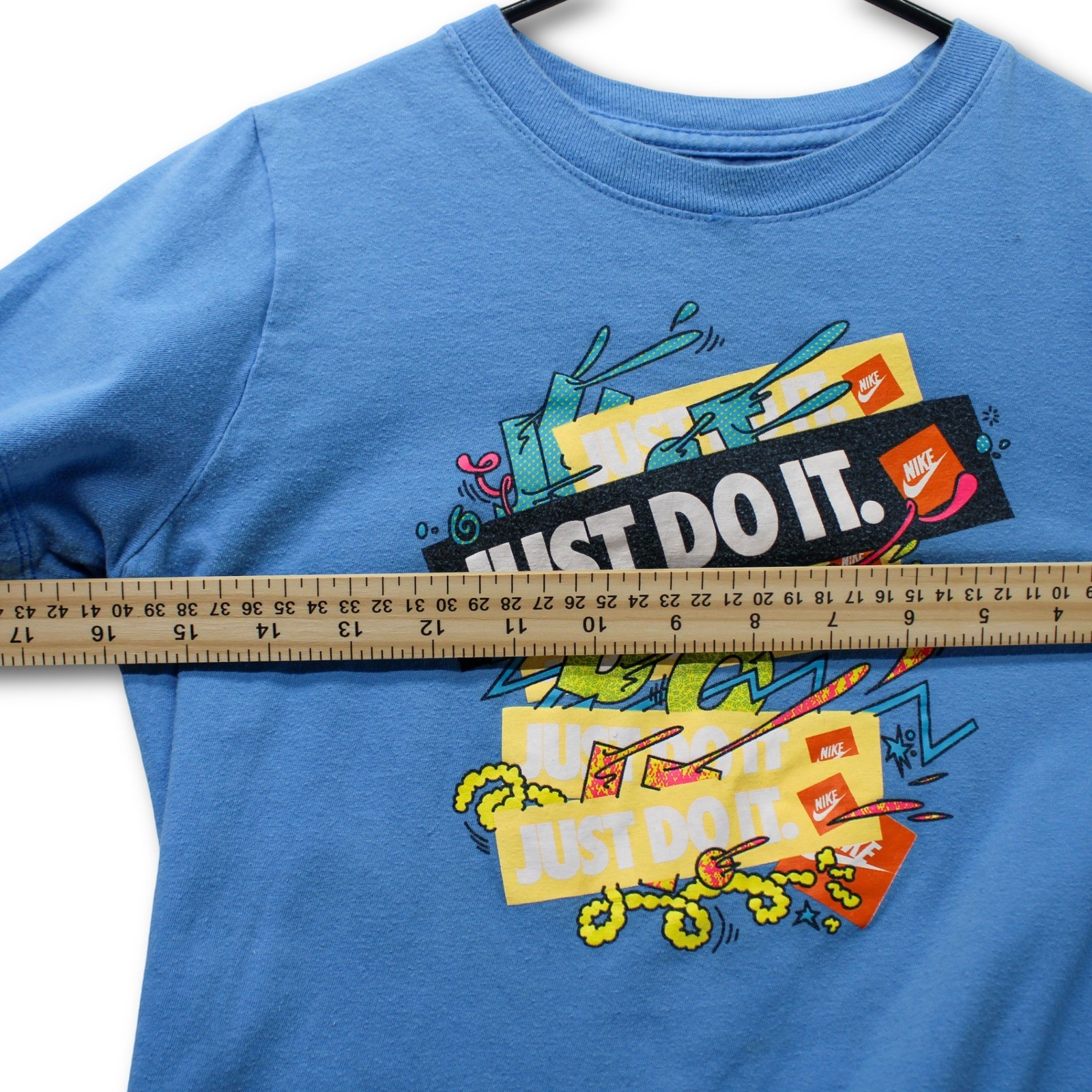 Nike Just Do It Graphic T-Shirt Kids Size Medium Blue Short Sleeve Excellent - Image 4
