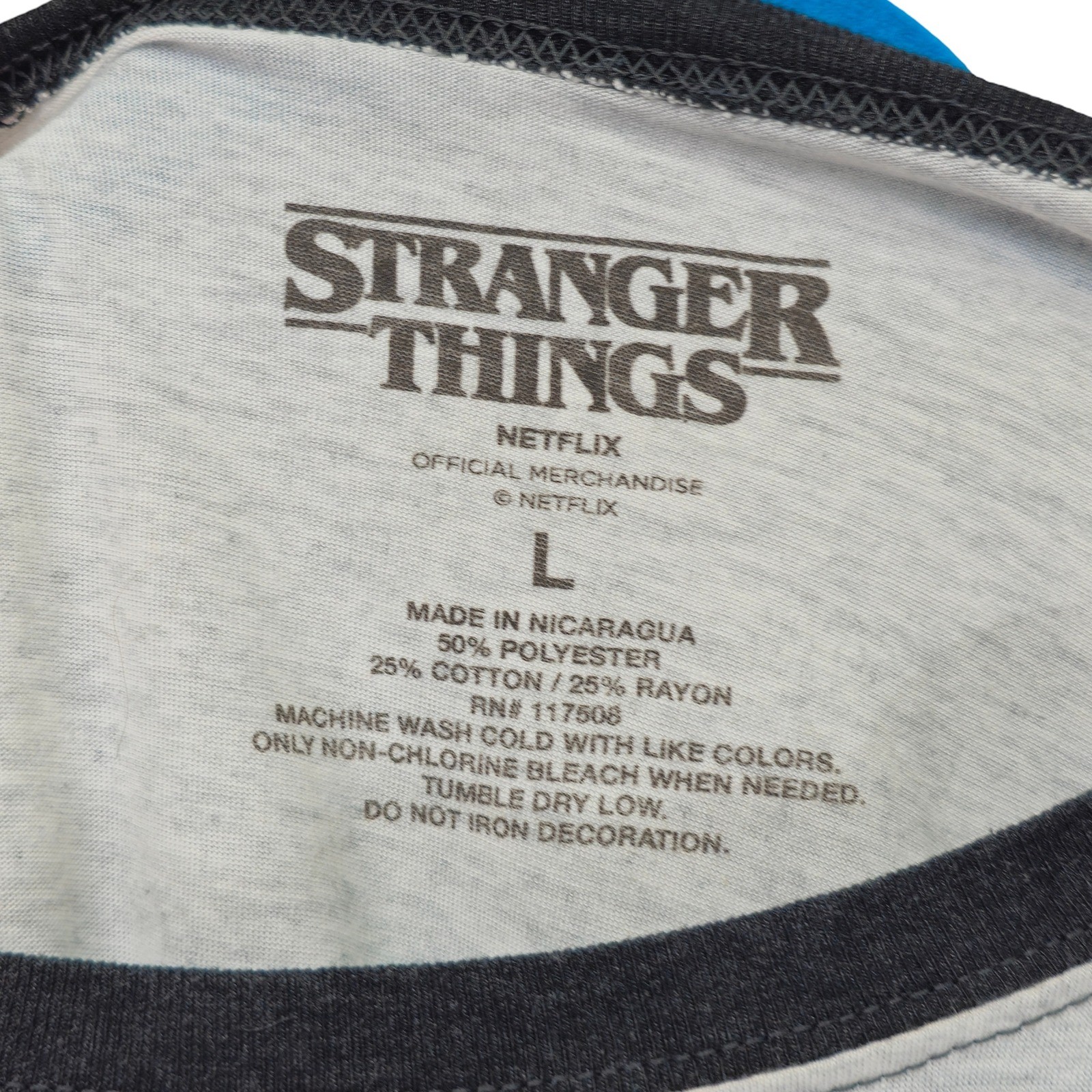Stranger Things Raglan Baseball Shirt Mens Large Gray Black Excellent - Image 3