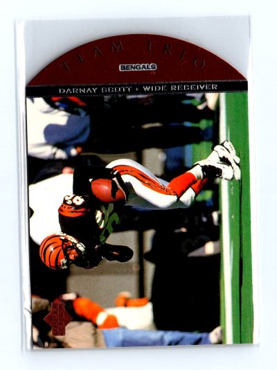 1996 Upper Deck #TT2 Darnay Scott Team Trio
