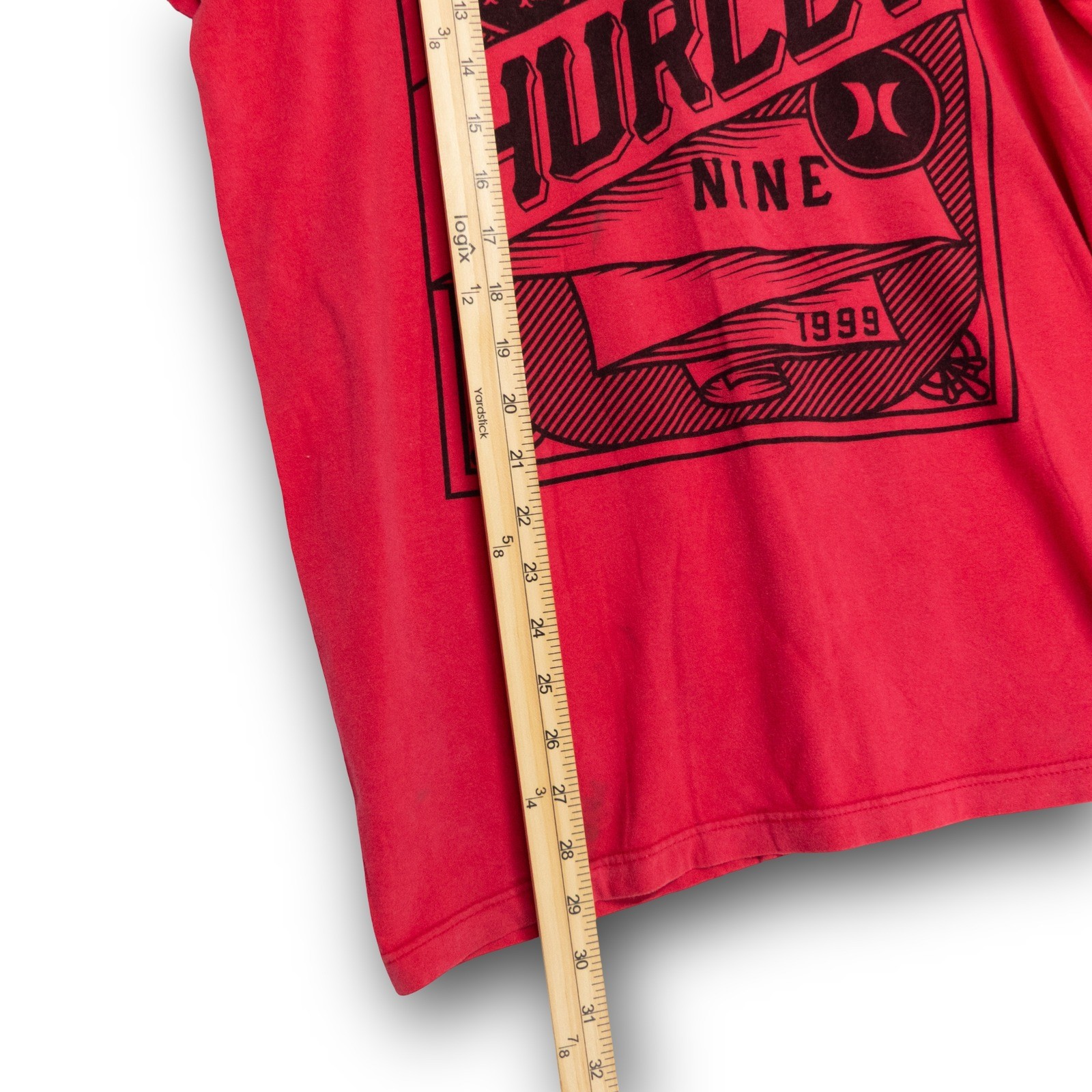 Hurley Graphic T-Shirt Men's Large Red Ninety Nine Surf Skate Tee Fair Rip Stain - Image 6