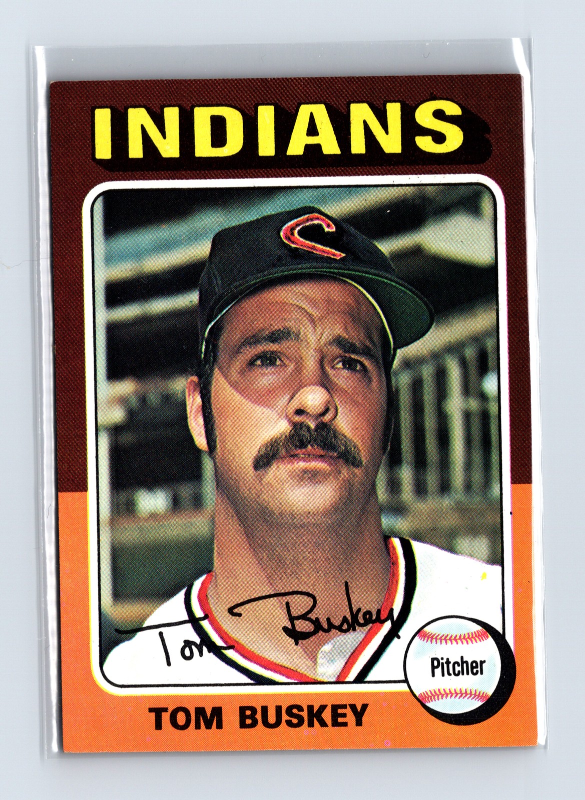1975 Topps Baseball - SET BREAK - #403 Tom Buskey (RC)